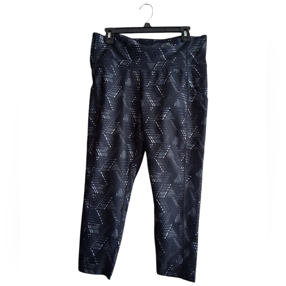 Xersion EverUltra Crop Legging